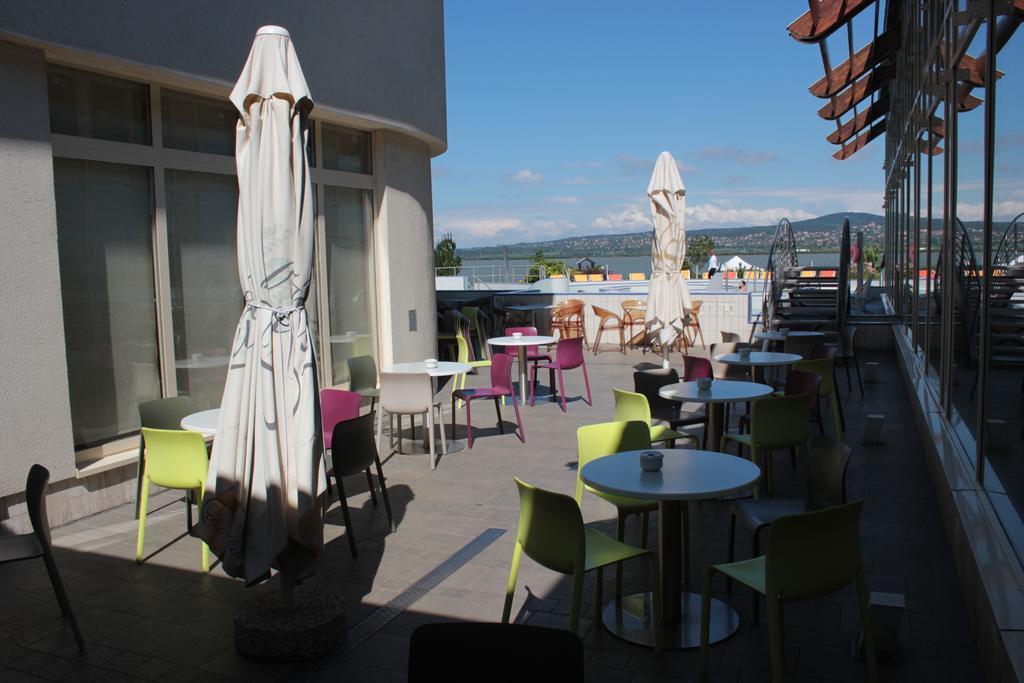 Wellness Apartments In Velence Exterior photo